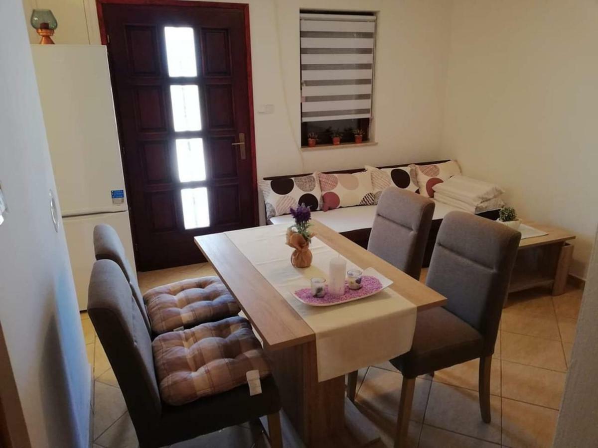 Apartman Pajo Seline Exterior foto